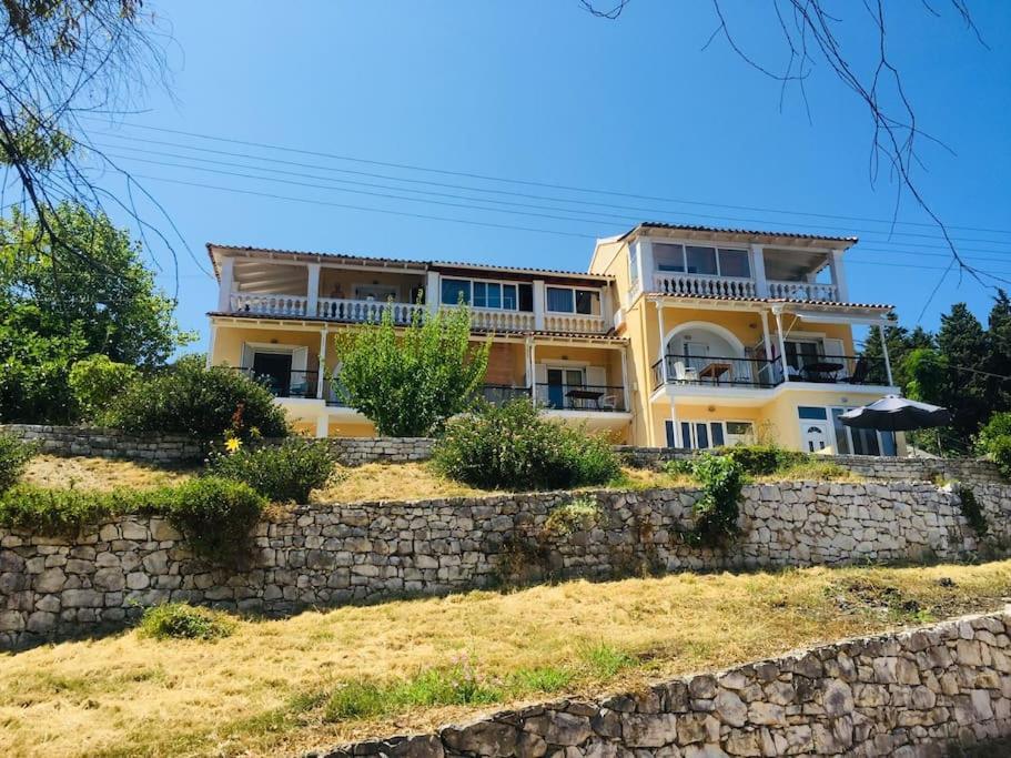 Summer Senses In Kassiopi Luaran gambar