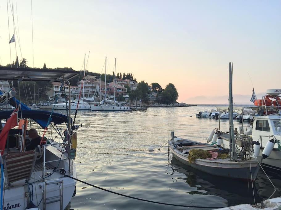 Summer Senses In Kassiopi Luaran gambar